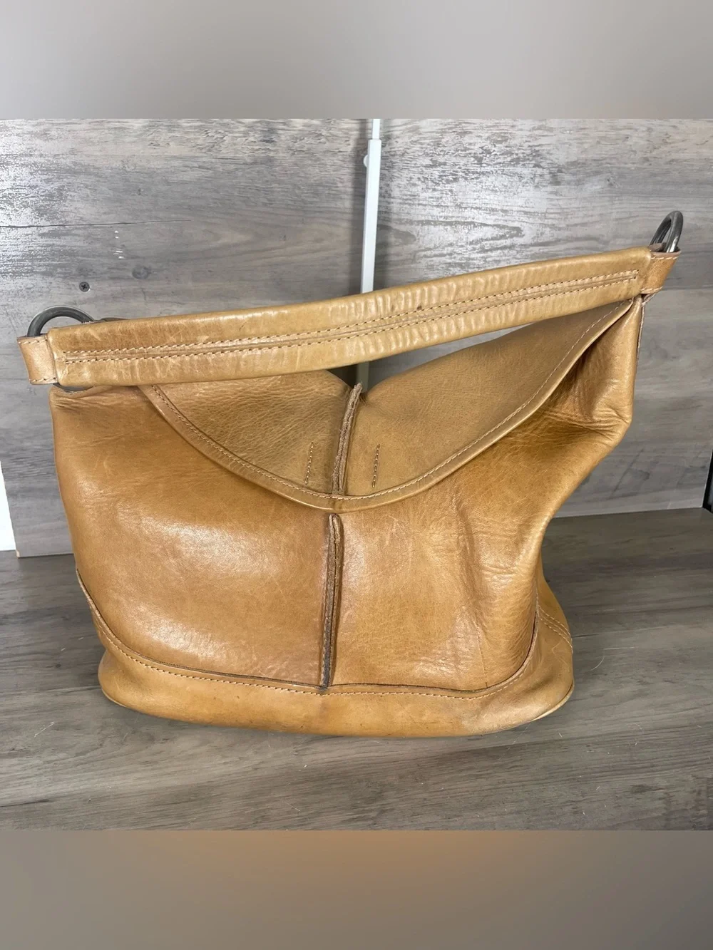 Frye Cara Tan Brown Leather Hobo Bag Purse Flap Magnet Western Rodeo Cowgirl